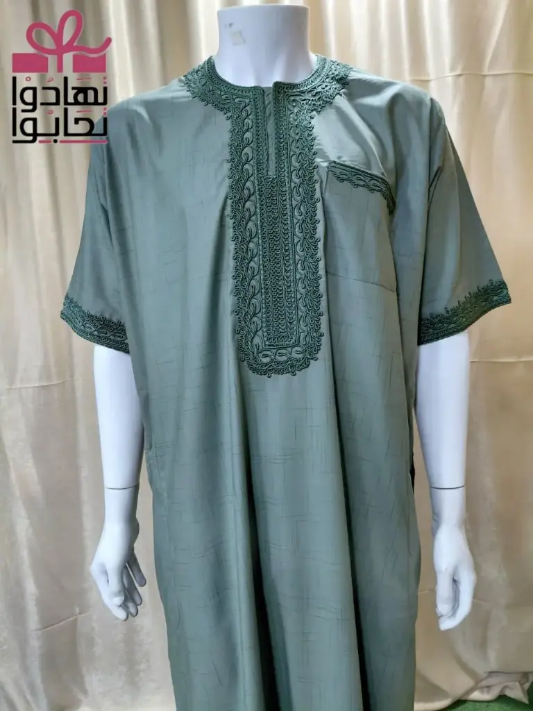 عبايه نص كم كردون الباز